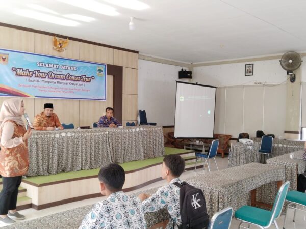 MAKE YOUR DREAM COMES TRUE