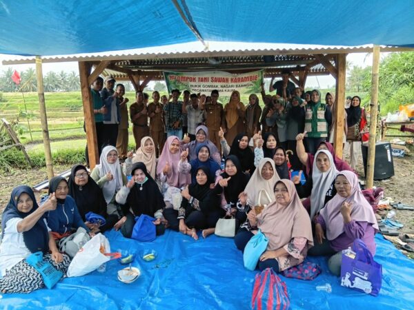 Syukuran kelompok tani Sawah Karambie atas terlaksananya RJIT